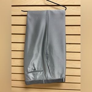 NEW RENOIR MEN FASHIONABLE DRESS PANTS SIZE 38 UNCUT SILVER COLOR